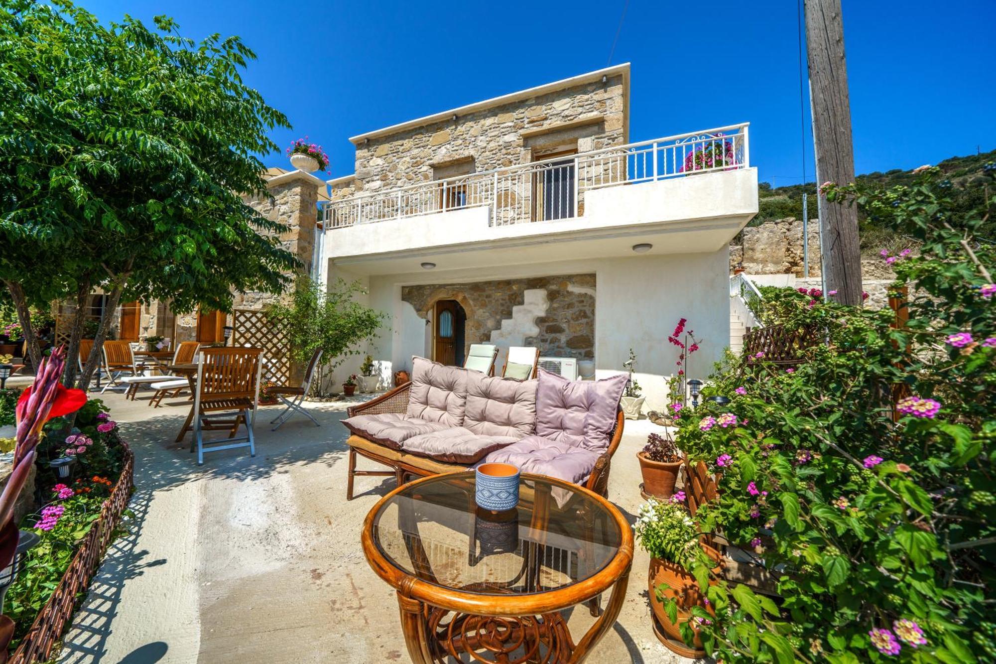 Mary'S Stone House Apartment Falasarna Exterior photo